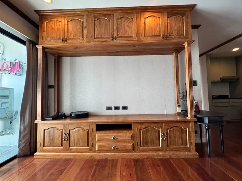 Sathorn Gardens, Bangkok, 39 South Sathorn Road, Thung Maha Mek, Sathon, Bangkok, 2 Bedrooms, 93 sqm, Condo For Sale, by Emily Bada, 500416650 - DDproperty.com