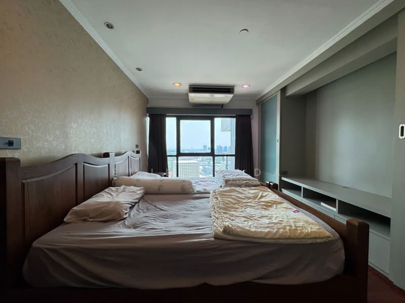 Sathorn Gardens, Bangkok, 39 South Sathorn Road, Thung Maha Mek, Sathon, Bangkok, 2 Bedrooms, 93 sqm, Condo For Sale, by Emily Bada, 500416650 - DDproperty.com