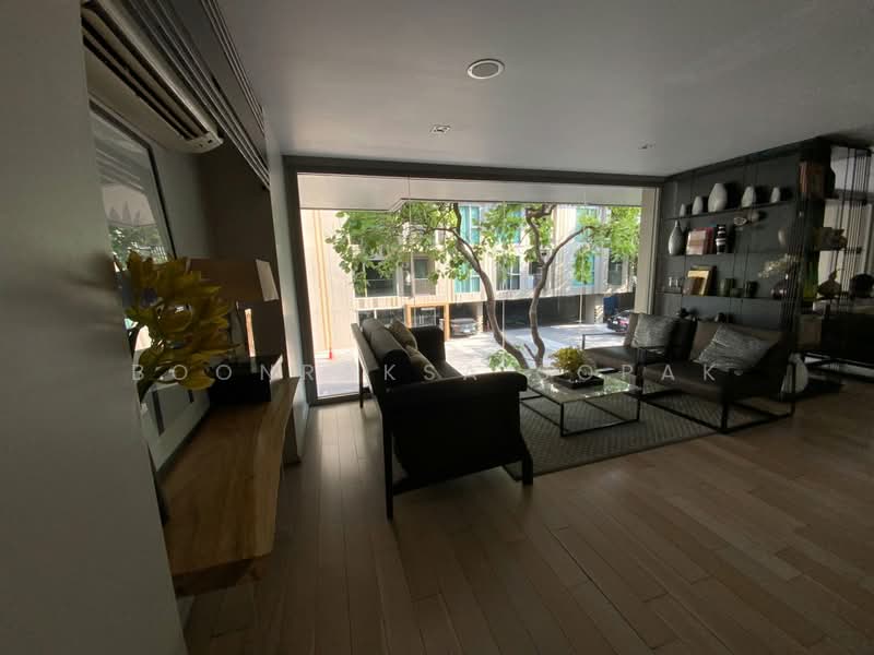 Sari by Sansiri, Bangkok, 36 Sukhumvit Road, Bang Chak, Phra Khanong, Bangkok, 1 Bedroom, 47 sqm, Condo For Rent, by Boonraksa Sopak, 500416654 - DDproperty.com
