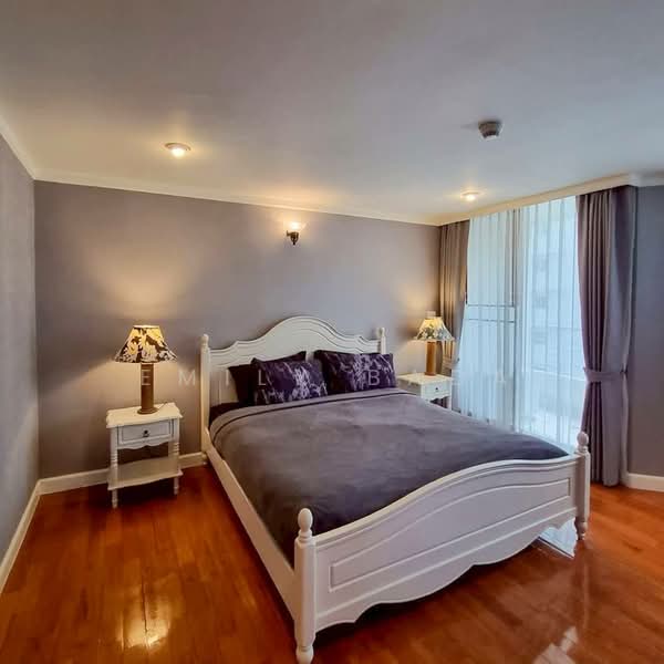 Supalai Place Sukhumvit 39, Bangkok, 175-179 Soi Sukhumvit 39 Sukhumvit Road, Khlong Tan Nua, Watthana, Bangkok, 2 Bedrooms, 142 sqm, Condo For Sale, by Emily Bada, 500416677 - DDproperty.com