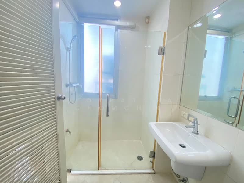 The Master Centrium Asoke-Sukhumvit, Bangkok, Sukhumvit 21, Khlongtoei Nua, Watthana, Bangkok, 1 Bedroom, 40 sqm, Condo For Rent, by Ploypatcha Chomchid, 500416743 - DDproperty.com