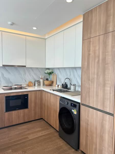 MUNIQ Sukhumvit 23, Bangkok, 17 Sukhumvit 23, Khlongtoei Nua, Watthana, Bangkok, 2 Bedrooms, 78 sqm, Condo For Rent, by Emily Bada, 500416767 - DDproperty.com