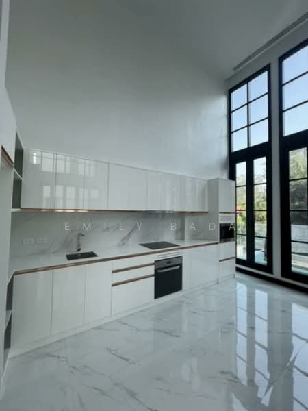 Maison Blanche – Sukhumvit 67 : เมซอง บลองช – สุขุมวิท 67, กรุงเทพ, 59 ซอยสุขุมวิท 67, พระโขนงเหนือ, วัฒนา, กรุงเทพ, 280 ตร.ม., บ้านเดี่ยว ให้เช่า, โดย Emily Bada, 500416816 - DDproperty.com