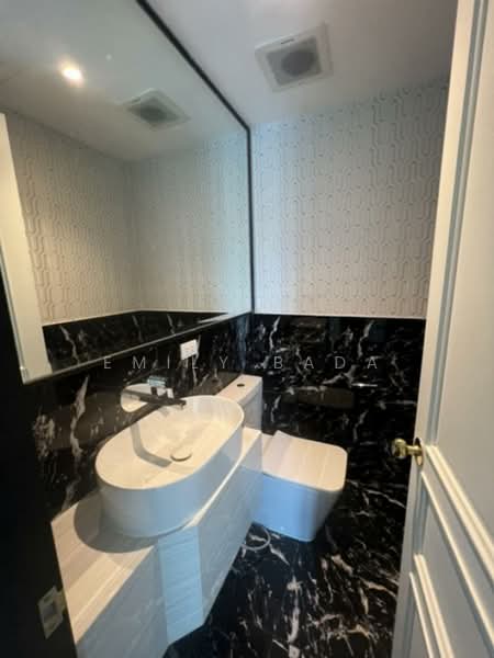 Maison Blanche – Sukhumvit 67, Bangkok, 59 Soi Sukhumvit 67, Phra Kanong Nua, Watthana, Bangkok, 4 Bedrooms, 280 sqm, Single Detached House For Rent, by Emily Bada, 500416816 - DDproperty.com
