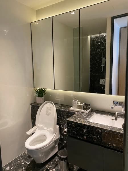 BEATNIQ Sukhumvit 32, Bangkok, Soi Sukhumvit 32, Sukhumvit Road, Khong Tan, Khlong Toei, Bangkok, 1 Bedroom, 43 sqm, Condo For Sale, by Emily Bada, 500416850 - DDproperty.com