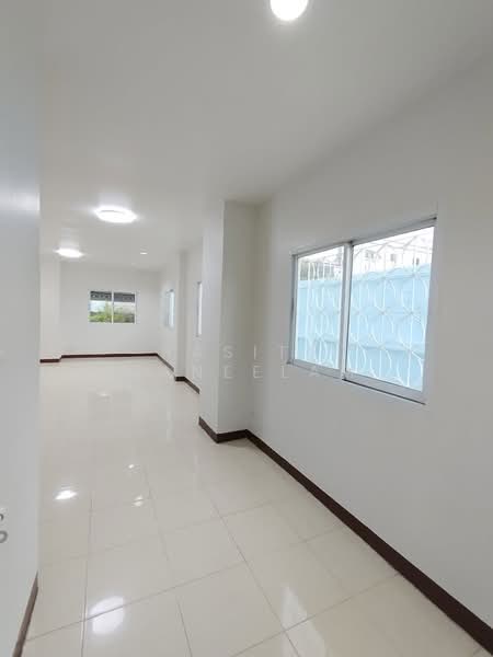 บ้าน 2-ห้องนอน, กรุงเทพ, ดอกไม้, ประเวศ, กรุงเทพ, 140 ตร.ม., บ้านเดี่ยว ขาย, โดย Rasita Maneelam, 500416885 - DDproperty.com