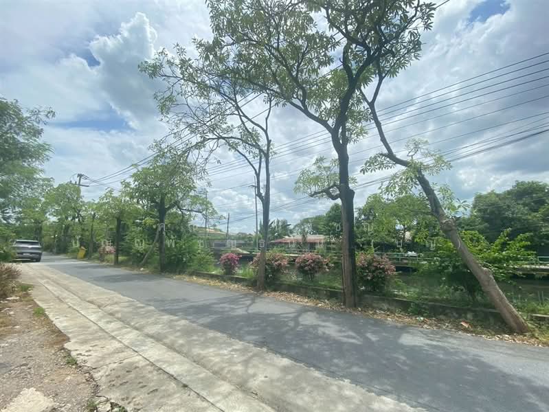 ที่ดินเปล่า 3 ไร่ 220 ตร.ว. ติดฝั่งด้านหลังวัดหนองแขม ซอยร่มเย็น ถนนพุทธสาคร, สมุทรสาคร, ถนนพุทธสาคร, สวนหลวง, กระทุ่มแบน, สมุทรสาคร, 5,680 ตร.ม., ที่ดิน ขาย, โดย คุณ ธนพัชญ์ ปัญญพัชญ์ธนัน (บุญ), 500416891 - DDproperty.com