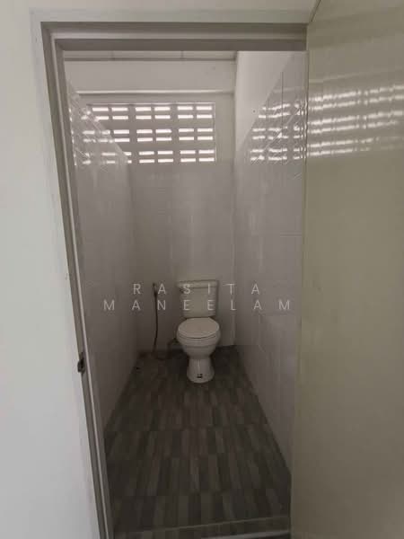 3-BR House, Bangkok, Nong Kham, Nong Khaem, Bangkok, 3 Bedrooms, 150 sqm, Single Detached House For Sale, by Rasita Maneelam, 500416904 - DDproperty.com