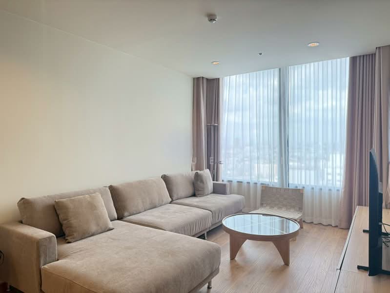 Noble Form Thonglor, Bangkok, Sukhumvit 55, Khlong Tan Nua, Watthana, Bangkok, 2 Bedrooms, 74 sqm, Condo For Sale, by Woraruethai Klumbun, 500416923 - DDproperty.com