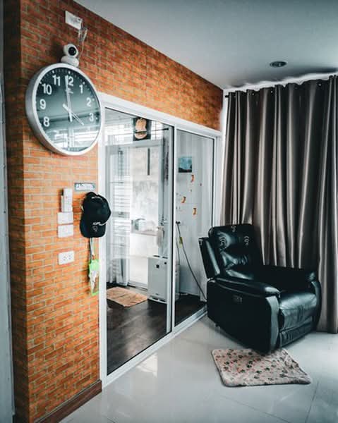 ชลบุรี, Chon Buri (Pattaya), Si Racha, Chon Buri (Pattaya), 3 Bedrooms, 150 sqm, Semi-Detached House (Twin House) For Sale, by จิระเมศร์ วราสิทธิ์สิริ, 500416928 - DDproperty.com
