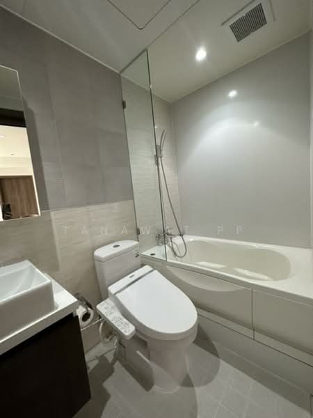 Runesu Thonglor 5, Bangkok, 82 Padi Madi Alley, Khlong Tan Nua, Watthana, Bangkok, 1 Bedroom, 59 sqm, Condo For Rent, by Tanawat PP, 500416931 - DDproperty.com