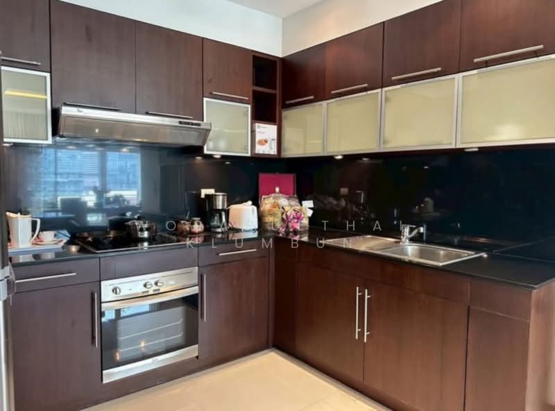 Royal Residence Park, Bangkok, 99 Royal Resident Park Lumphini, Lumphini, Pathum Wan, Bangkok, 3 Bedrooms, 220 sqm, Apartment For Rent, by Woraruethai Klumbun, 500416935 - DDproperty.com