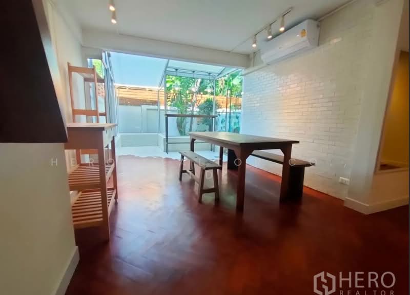 For Rent Retail Space 150 sqm near BTS Ekkamai, Watthana Bangkok BRE18578, กรุงเทพ, คลองตันเหนือ, วัฒนา, กรุงเทพ, 150 ตร.ม., พื้นที่ขายของ ให้เช่า, โดย Hero Realtor Co., Ltd., 500416968 - DDproperty.com