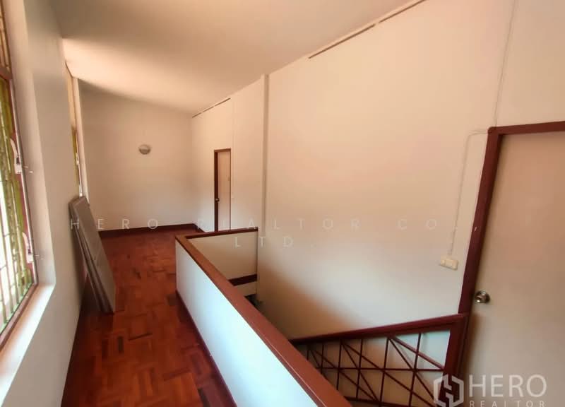 For Rent Retail Space 150 sqm near BTS Ekkamai, Watthana Bangkok BRE18578, กรุงเทพ, คลองตันเหนือ, วัฒนา, กรุงเทพ, 150 ตร.ม., พื้นที่ขายของ ให้เช่า, โดย Hero Realtor Co., Ltd., 500416968 - DDproperty.com