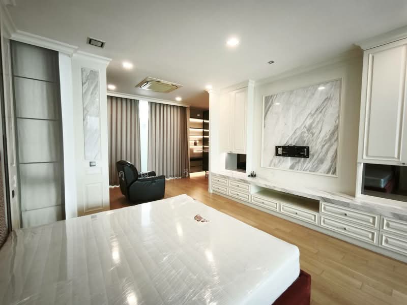 VIVE Ekkamai-Ramintra, Bangkok, Soi Yothin Phatthana 3, Nawamin, Bueng Kum, Bangkok, 4 Bedrooms, 371 sqm, Single Detached House For Sale, by คุณ วิญากร, 500416980 - DDproperty.com