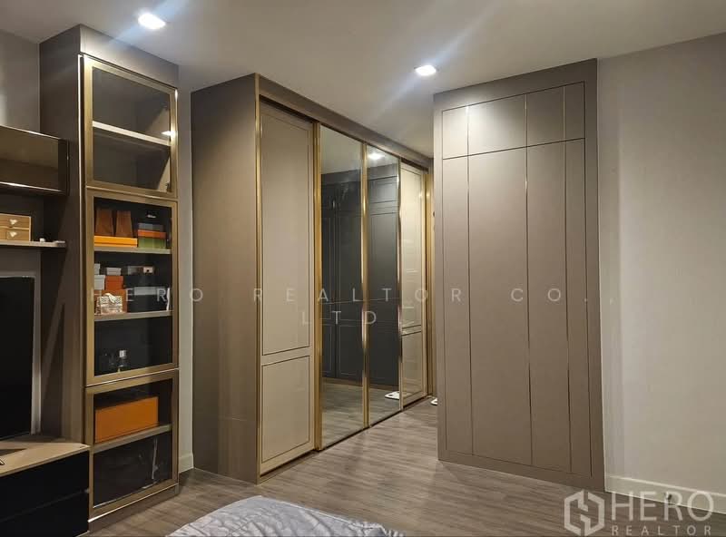 Bangkok Boulevard Rama 9, Bangkok, Kanchanaphisek Ring Road, Saphan Sung, Bangkok, 3 Bedrooms, 250 sqm, Single Detached House For Rent, by Hero Realtor Co., Ltd., 500417011 - DDproperty.com