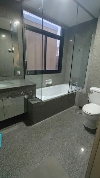 Green Point Silom, Bangkok, 29 Soi Anumanratthanon, Suriyawong, Bang Rak, Bangkok, 2 Bedrooms, 61 sqm, Condo For Rent, by Woraruethai Klumbun, 500417029 - DDproperty.com