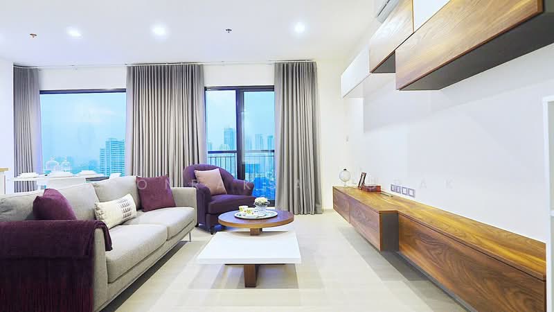 Rhythm Sukhumvit 36-38, Bangkok, 55 Soi Sukhumvit 36, Sukhumvit Road, Phra Kanong, Khlong Toei, Bangkok, 2 Bedrooms, 80 sqm, Condo For Rent, by Boonraksa Sopak, 500417035 - DDproperty.com