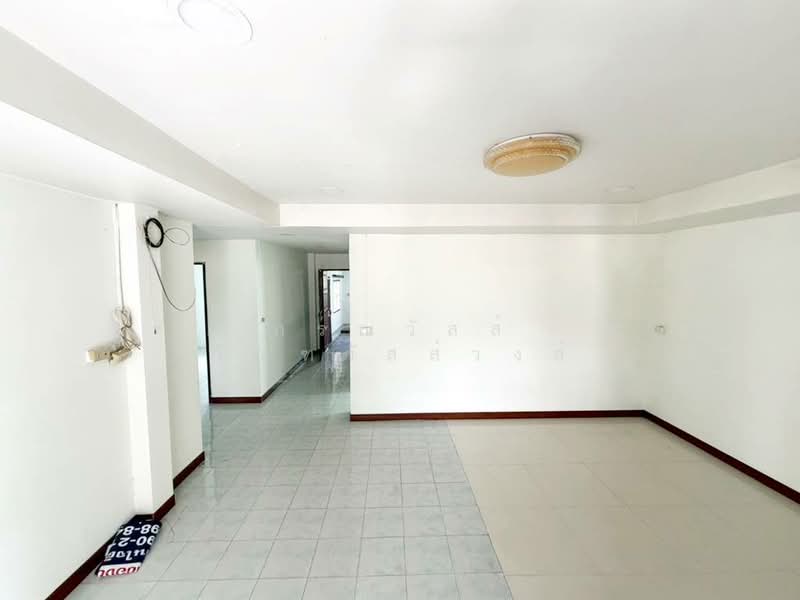 ขาย บ้านเดี่ยว หมู่บ้าน อุบลชาติกรีนวิลล์ 2 ลาดหลุมแก้ว, Pathum Thani, Na-Mai, Lat Lum Kaeo, Pathum Thani, 3 Bedrooms, 130 sqm, Single Detached House For Sale, by กรณวัสส์ กัณฑวัสส์วงส์, 500417047 - DDproperty.com