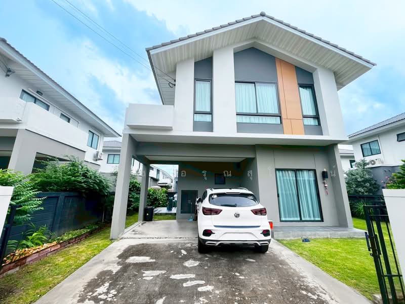 Perfect Park Krungthep Kreetha-Ramkhamhaeng, Bangkok, Kheha Romklao Road 6 Yeak 6, Khlong Song Ton Nun, Lat Krabang, Bangkok, 3 Bedrooms, 218 sqm, Single Detached House For Sale, by Suradej Arunsurosn, 500417089 - DDproperty.com