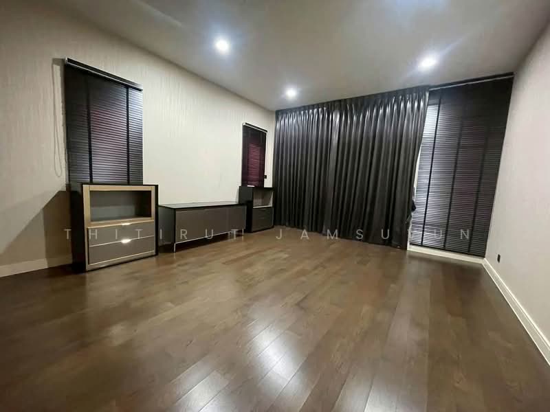 Setthasiri Krungthep Kreetha, Bangkok, Krungthep Kreetha Road, Hua Mak, Bang Kapi, Bangkok, 4 Bedrooms, 260 sqm, Single Detached House For Rent, by Thitirut Jamsuvun, 500417121 - DDproperty.com