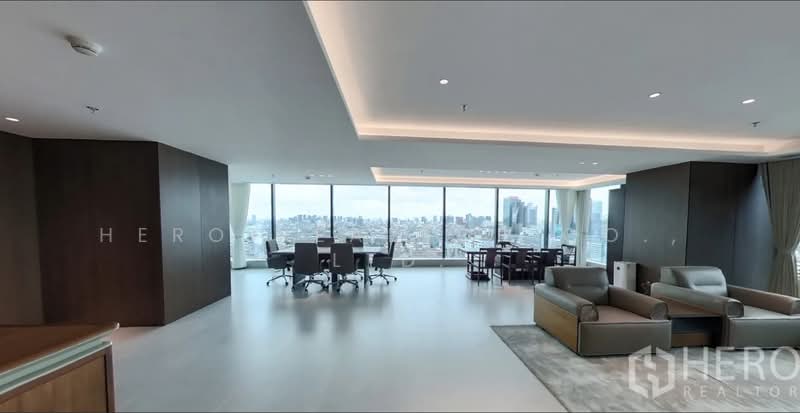 For Rent Fully Furnished Office Space 1,385 sqm near MRT Phra Ram 9, Din Daeng Bangkok HRE01077, กรุงเทพ, ดินแดง, กรุงเทพ, 1,385 ตร.ม., สำนักงาน ให้เช่า, โดย Hero Realtor Co., Ltd., 500417136 - DDproperty.com