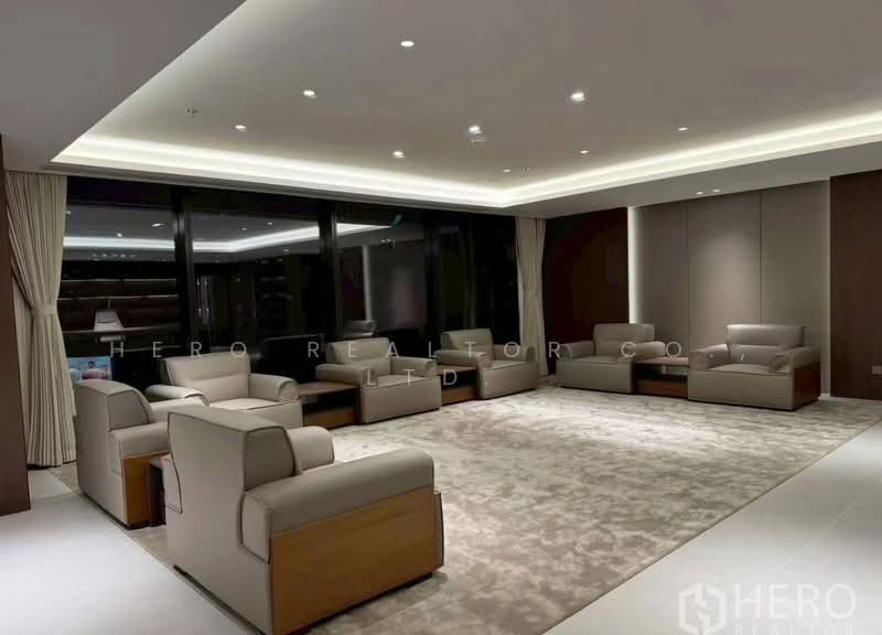 For Rent Fully Furnished Office Space 1,385 sqm near MRT Phra Ram 9, Din Daeng Bangkok HRE01077, Bangkok, Din Daeng, Bangkok, , 1,385 sqm, Office Space For Rent, by Hero Realtor Co., Ltd., 500417136 - DDproperty.com