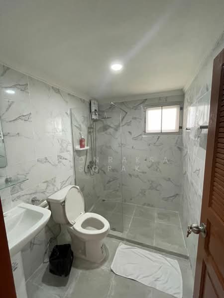 Waterford Park Rama 4, Bangkok, 77 Phum Chit Alley, Phra Kanong, Khlong Toei, Bangkok, 2 Bedrooms, 75 sqm, Condo For Rent, by Boonraksa Sopak, 500417137 - DDproperty.com