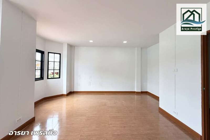 หมู่บ้านทาวน์แอนด์คันทรี่, Bangkok, Krathum Rai, Nong Chok, Bangkok, 3 Bedrooms, 84 sqm, Townhouse For Sale, by วิสุทธินี เฉลิมสินสุวรรณ, 500417196 - DDproperty.com