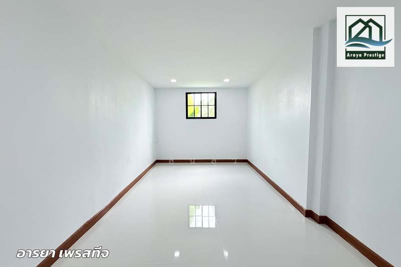 หมู่บ้านทาวน์แอนด์คันทรี่, กรุงเทพ, กระทุ่มราย, หนองจอก, กรุงเทพ, 84 ตร.ม., ทาวน์เฮ้าส์ ขาย, โดย วิสุทธินี เฉลิมสินสุวรรณ, 500417196 - DDproperty.com