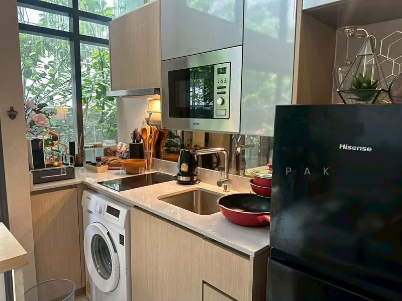 Walden Asoke, Bangkok, 120 12 Sukhumvit Road, Khlongtoei Nua, Watthana, Bangkok, 2 Bedrooms, 115 sqm, Condo For Rent, by Boonraksa Sopak, 500417233 - DDproperty.com
