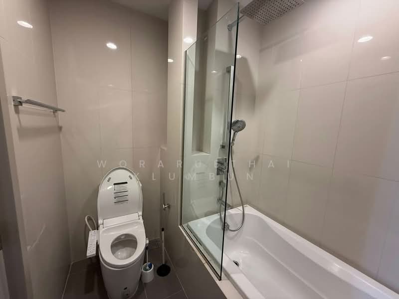 Oka Haus Sukhumvit 36, Bangkok, 3399 Rama 4 Road, Khong Tan, Khlong Toei, Bangkok, 1 Bedroom, 35 sqm, Condo For Sale, by Woraruethai Klumbun, 500417257 - DDproperty.com