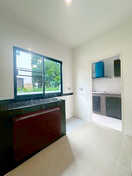 Modi Villa Pinklao – Wongwaen : โมดิ วิลล่า ปิ่นเกล้า – วงแหวน, นนทบุรี, ทางหลวงชนบท นบ.1011, ศาลากลาง, บางกรวย, นนทบุรี, 176 ตร.ม., บ้านแฝด ขาย, โดย สุรเดช อรุณสุโรจน์, 500417270 - DDproperty.com