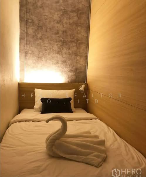 For Rent 6 Bedroom Detached House near BTS Phrom Phong, Watthana Bangkok HRE01078, Bangkok, Khlong Tan Nua, Watthana, Bangkok, 6 Bedrooms, 200 sqm, Single Detached House For Rent, by Hero Realtor Co., Ltd., 500417308 - DDproperty.com