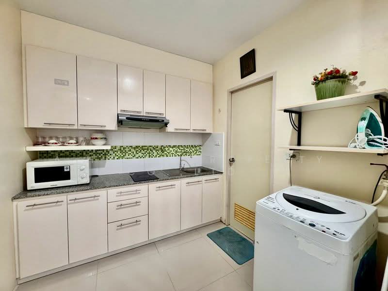 Sriracha Condoview, Chon Buri (Pattaya), Surasak 1 Road, Si Racha, Chon Buri (Pattaya), 1 Bedroom, 50 sqm, Condo For Rent, by A House Property Co.,Ltd., 500417320 - DDproperty.com