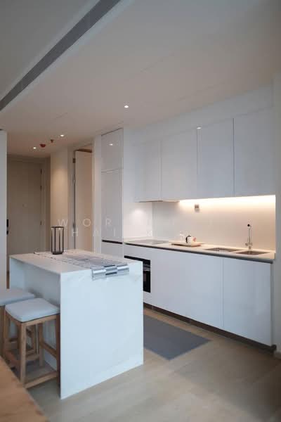 The Strand Thonglor, Bangkok, 36 Soi Sukhumvit 55, Khlong Tan Nua, Watthana, Bangkok, 2 Bedrooms, 91 sqm, Condo For Rent, by Woraruethai Klumbun, 500417361 - DDproperty.com