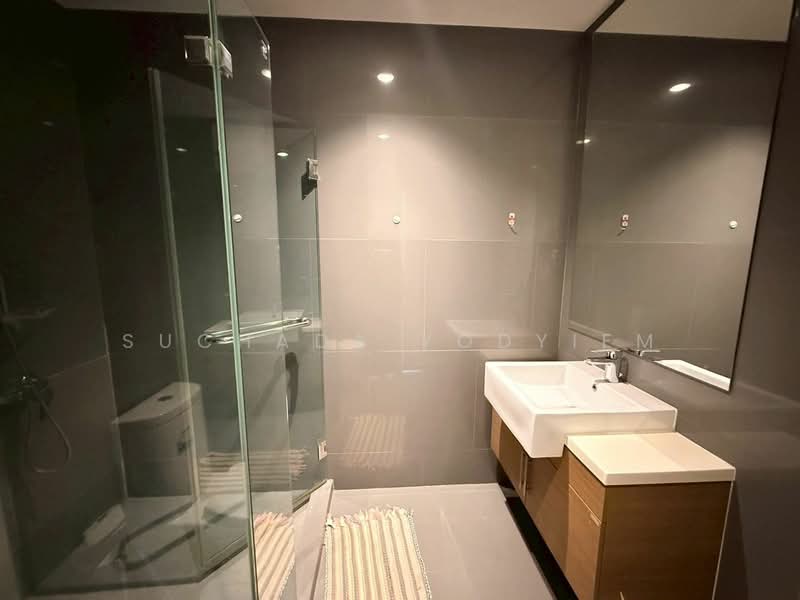 Noble Revo Silom, Bangkok, 88 Soi Surasak Surasak Road, Silom, Bang Rak, Bangkok, 1 Bedroom, 50 sqm, Condo For Sale, by Suchada Yodyiem, 500417383 - DDproperty.com