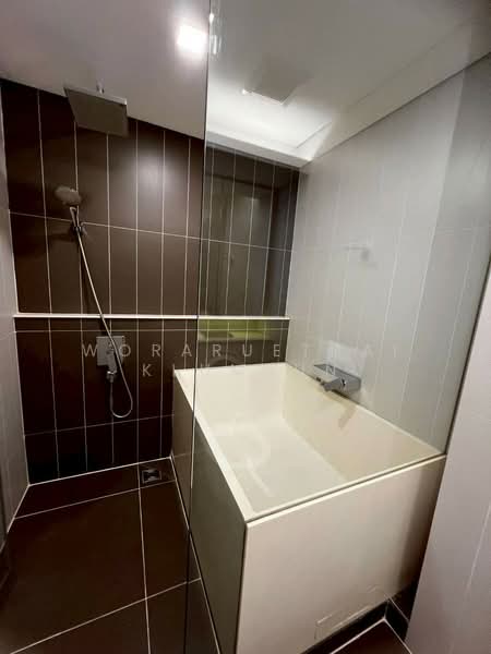 Siamese Sukhumvit 48, Bangkok, 1498 Soi Sukhumvit 48, Phra Kanong, Khlong Toei, Bangkok, 2 Bedrooms, 68 sqm, Condo For Rent, by Woraruethai Klumbun, 500417386 - DDproperty.com