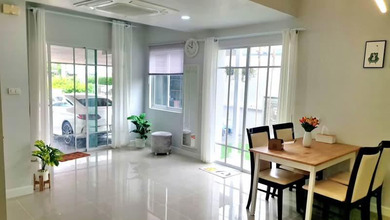 The Village Bangna KM.10 Samut Prakan : เดอะ วิลเลจ บางนา กม.10 สมุทรปราการ, สมุทรปราการ, บางพลีใหญ่, บางพลี, สมุทรปราการ, 135 ตร.ม., บ้านเดี่ยว ให้เช่า, โดย การุณ ชมภูบุตร, 500417400 - DDproperty.com