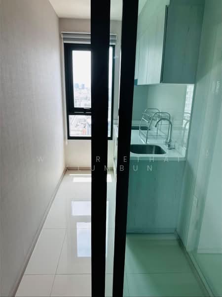 Life Pinklao, Bangkok, Boromarajonani Road, Bang Bamru, Bang Phlat, Bangkok, 2 Bedrooms, 56 sqm, Condo For Sale, by Woraruethai Klumbun, 500417411 - DDproperty.com