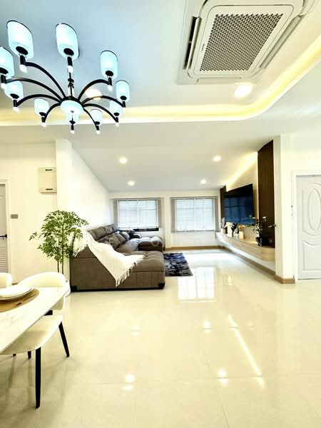 บ้านเดี่ยว ใกล้ตลาดวนาสินธุ์, Chon Buri (Pattaya), พรประภานิมิต, Nong Pru, Bang Lamung (Pattaya), Chon Buri (Pattaya), 3 Bedrooms, 100 sqm, Single Detached House For Sale, by Sujiphat Sreewongpan, 500417476 - DDproperty.com