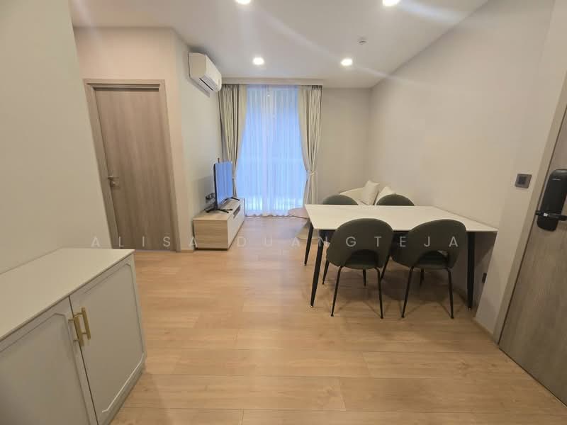 Chewathai Residence Thonglor, Bangkok, Soi Thonglor 20, Thonglor Road, Khlong Tan Nua, Watthana, Bangkok, 2 Bedrooms, 44 sqm, Condo For Rent, by Alisa Duangteja, 500417485 - DDproperty.com