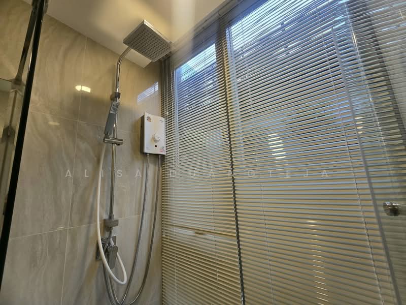 Chewathai Residence Thonglor, Bangkok, Soi Thonglor 20, Thonglor Road, Khlong Tan Nua, Watthana, Bangkok, 2 Bedrooms, 44 sqm, Condo For Rent, by Alisa Duangteja, 500417485 - DDproperty.com