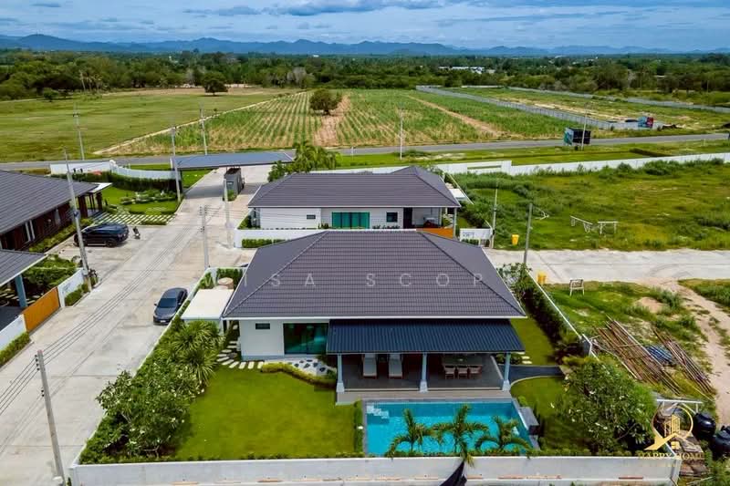 Nantra Residence Hua Hin 112, Prachuap Khiri Khan, Thap Tai, Hua Hin, Prachuap Khiri Khan, 3 Bedrooms, 230 sqm, Villa For Sale, by Wanwisa Scopetta, 500417597 - DDproperty.com