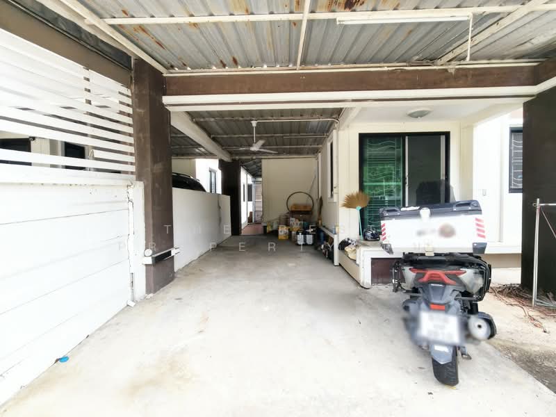 แสนมณี 6,8,9 บ้านเก่า (Sanmanee 6,8,9 Ban Kao), Chon Buri (Pattaya), Ban Khao, Phan Thong, Chon Buri (Pattaya), 3 Bedrooms, 150 sqm, Semi-Detached House (Twin House) For Sale, by The Best Property ปิ๋ม, 500417652 - DDproperty.com