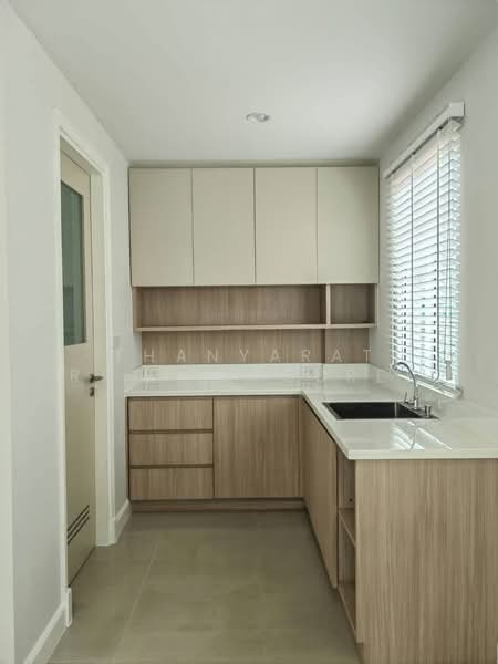Home office for rent Plus Park Avenue Plus Park Lasalle sukhumvit 105, Bangkok, Bang Na, Bangkok, , 320 sqm, Office Space For Rent, by Thanyarat Rattanaburee, 500417663 - DDproperty.com