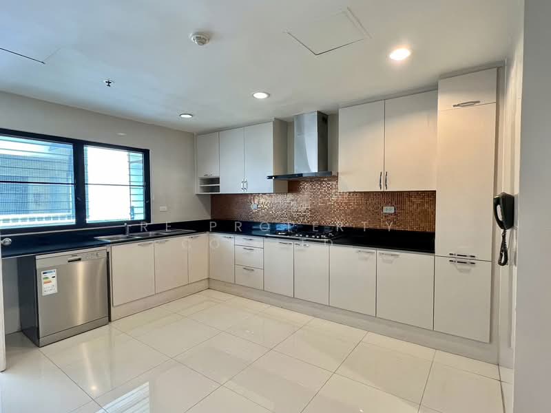 G.P. Grande Tower, Bangkok, 55 Sukhumvit 23, Khlongtoei Nua, Watthana, Bangkok, 4 Bedrooms, 600 sqm, Condo For Rent, by RE PROPERTY CO.,LTD., 500417675 - DDproperty.com