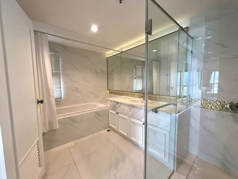 G.P. Grande Tower, Bangkok, 55 Sukhumvit 23, Khlongtoei Nua, Watthana, Bangkok, 4 Bedrooms, 600 sqm, Condo For Rent, by RE PROPERTY CO.,LTD., 500417675 - DDproperty.com