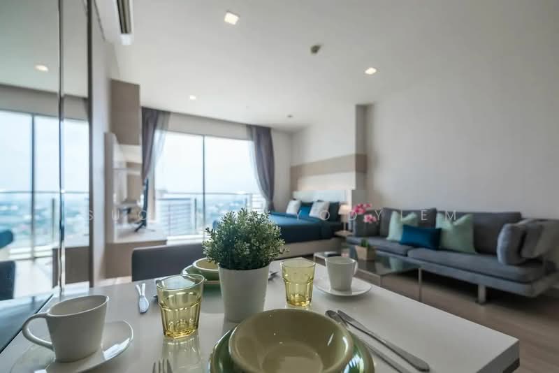 Sky Walk Residences, Bangkok, 1599 Sukhumvit Road, Phra Kanong Nua, Watthana, Bangkok, 1 Bedroom, 37 sqm, Condo For Sale, by Suchada Yodyiem, 500417695 - DDproperty.com