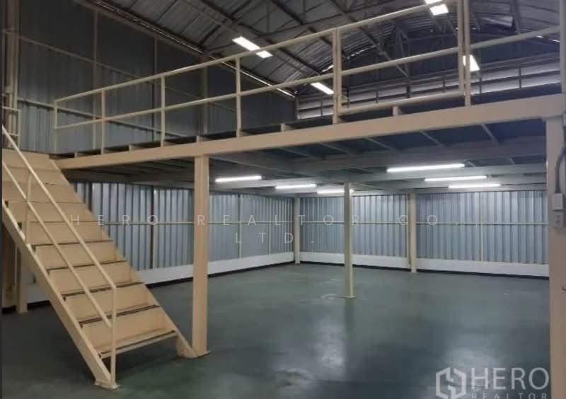 For Rent Warehouse 208 sqm in Bang Kho Laem Bangkok HRE01079, กรุงเทพ, บางคอแหลม, กรุงเทพ, 208 ตร.ม., โกดัง-โรงงาน ให้เช่า, โดย Hero Realtor Co., Ltd., 500417761 - DDproperty.com